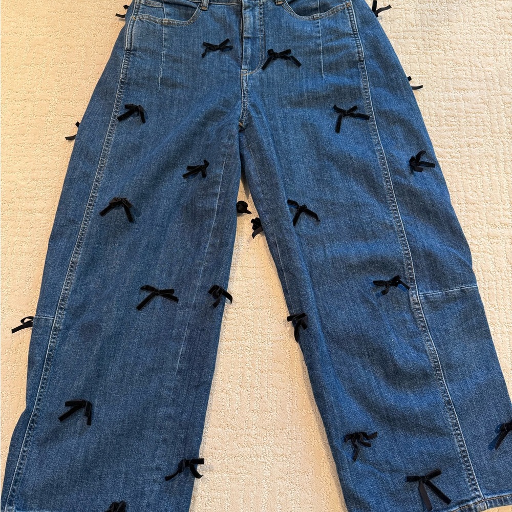 Pilcro Barrel Jeans with Velvet Black Bow Details, Size 27